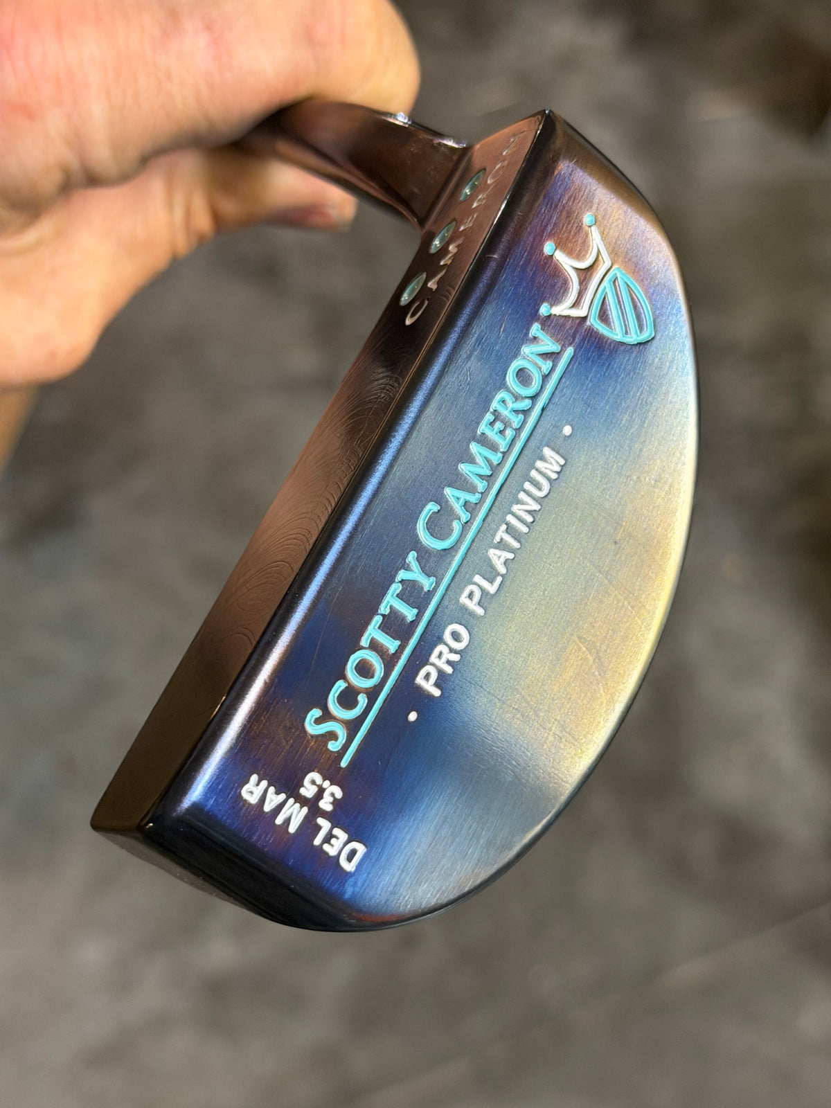 Scotty Cameron pro platinum Del Mar 3.5 Blue Oil Can 34.5”