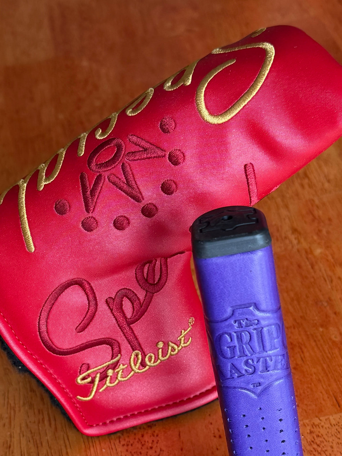 Scotty Cameron Del Mar- crushed orchid / gold 34”