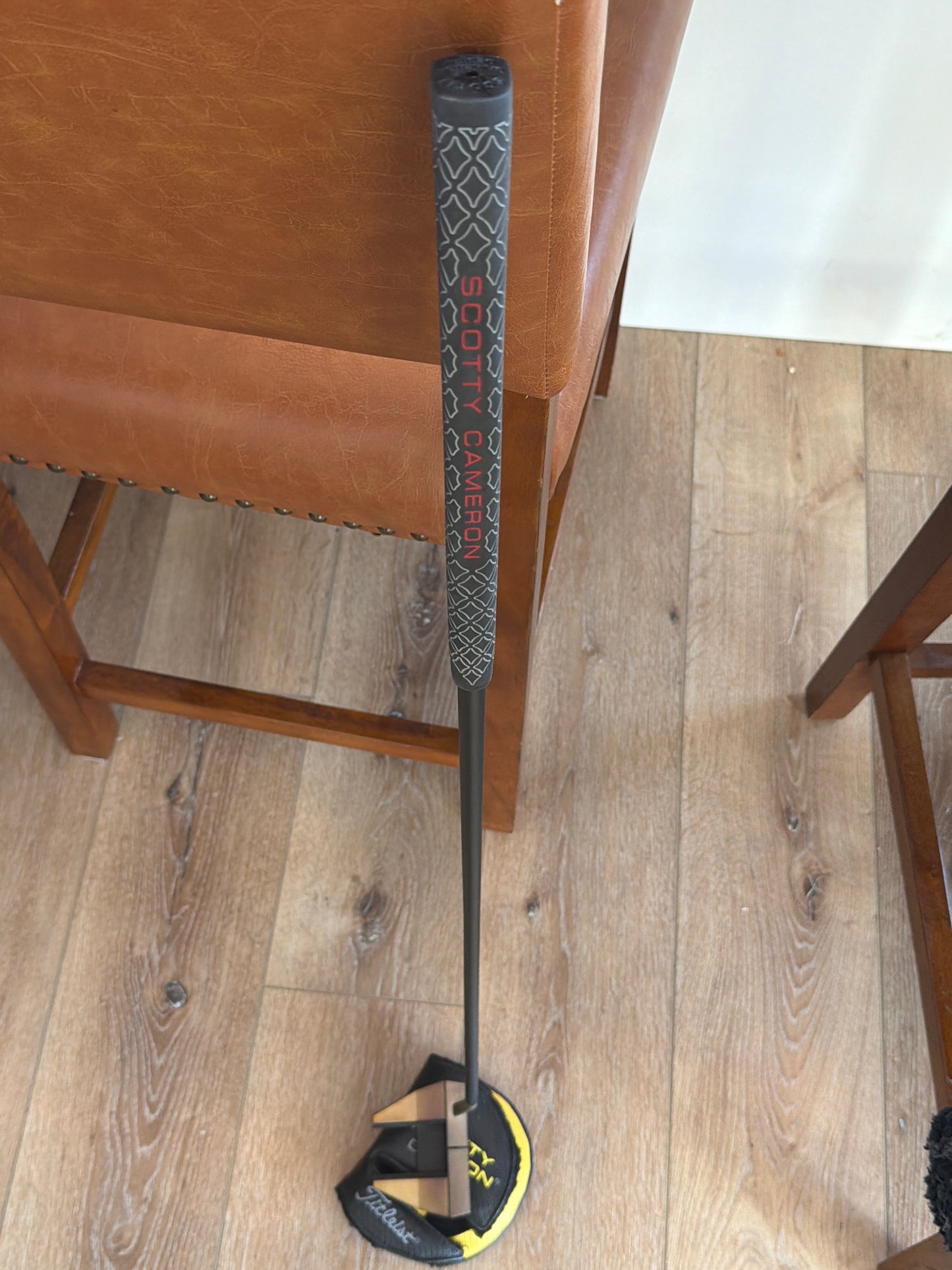 Torched twice - phantom x7.5 - totally repainted / candy red + black shaft 35”