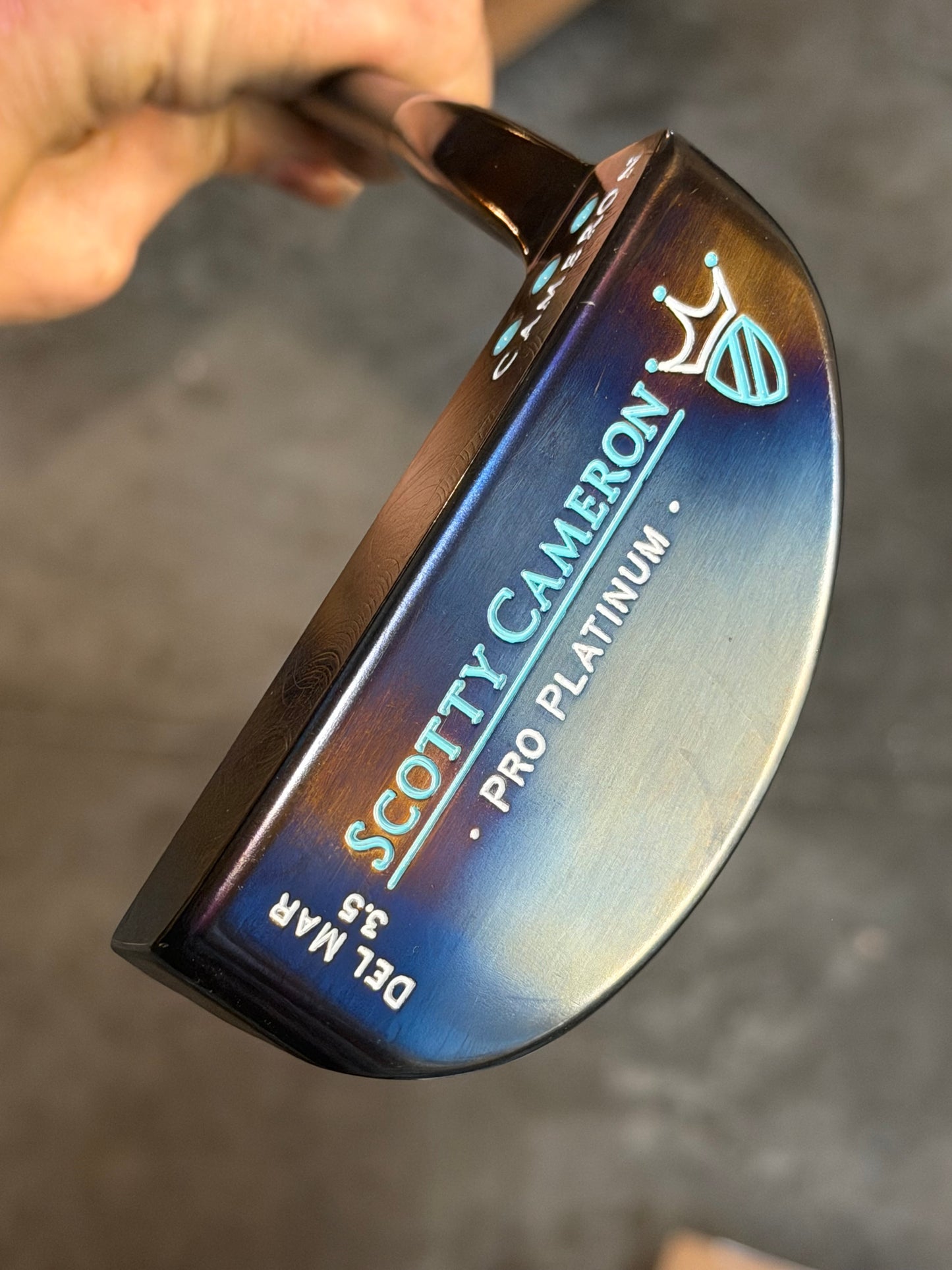 Scotty Cameron pro platinum Del Mar 3.5 Blue Oil Can 34.5”