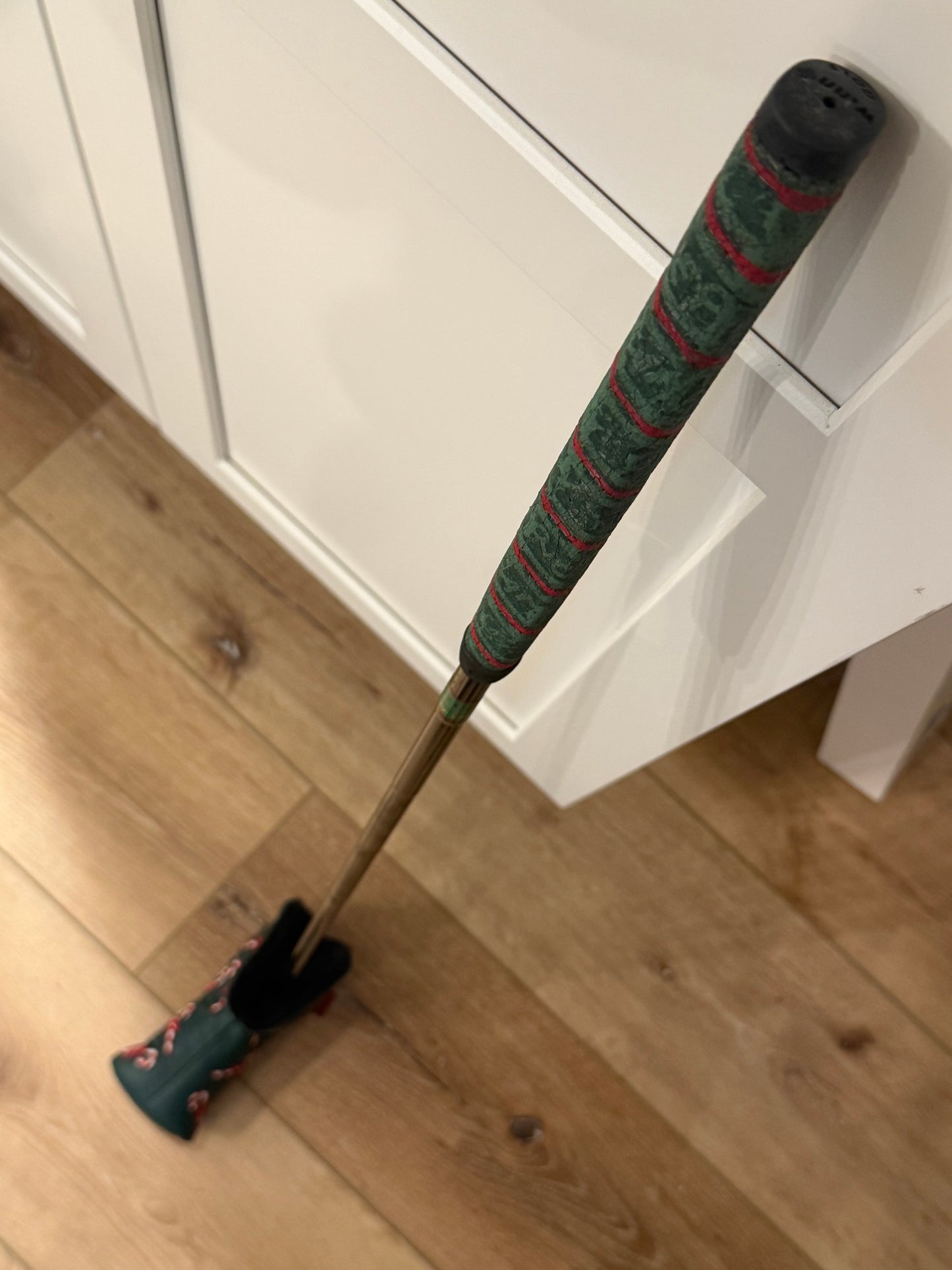 2002 (the first!) holiday limited (black pearl pro platinum Newport) NEW and original :)