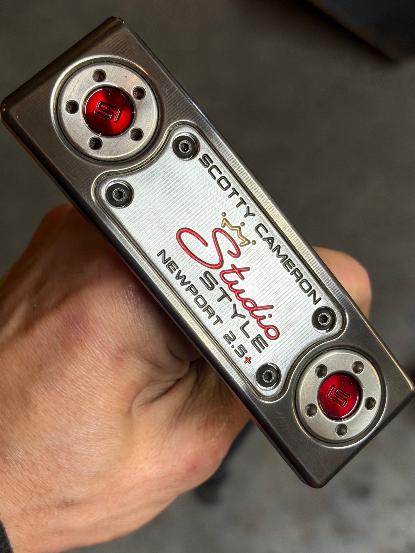 New Scotty Cameron studio style 2.5 + gunmetal / Accra Tour Z 34”