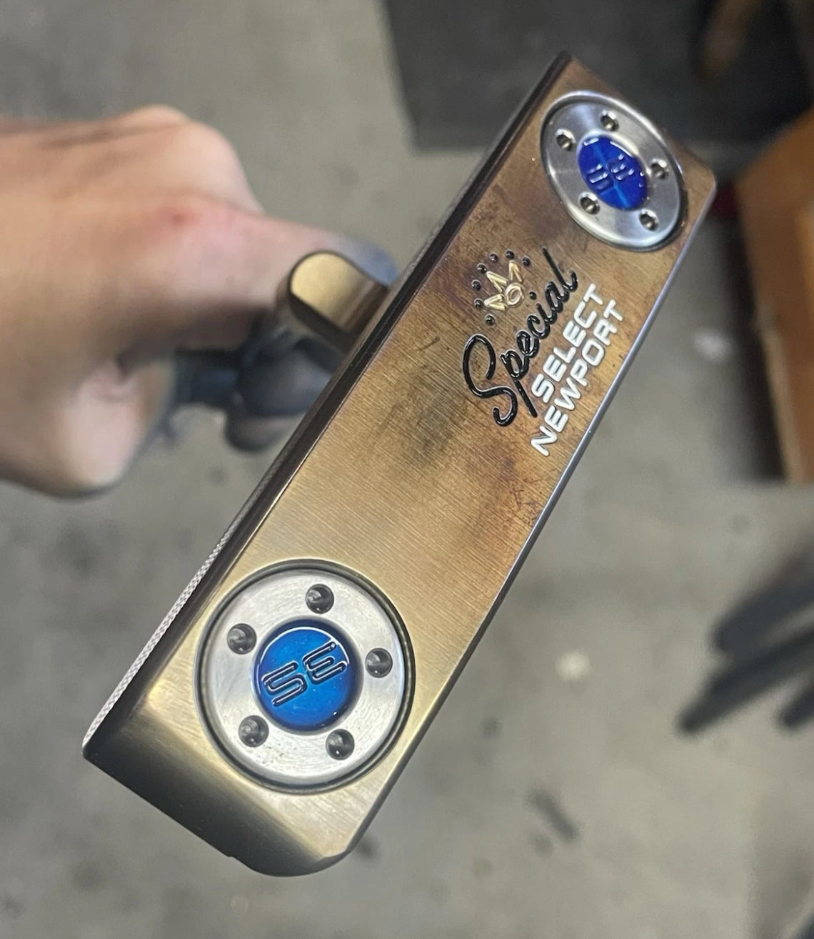 Brand New Scotty Special Select Newport 34" Torch/Oil Can with Clear Blue!