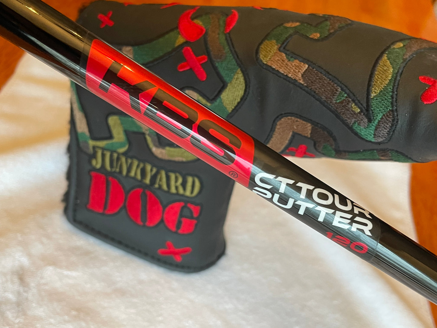 2016 Newport Select -  KBS and Illusive CAMO DOGS Gallery Headcover :) 35"