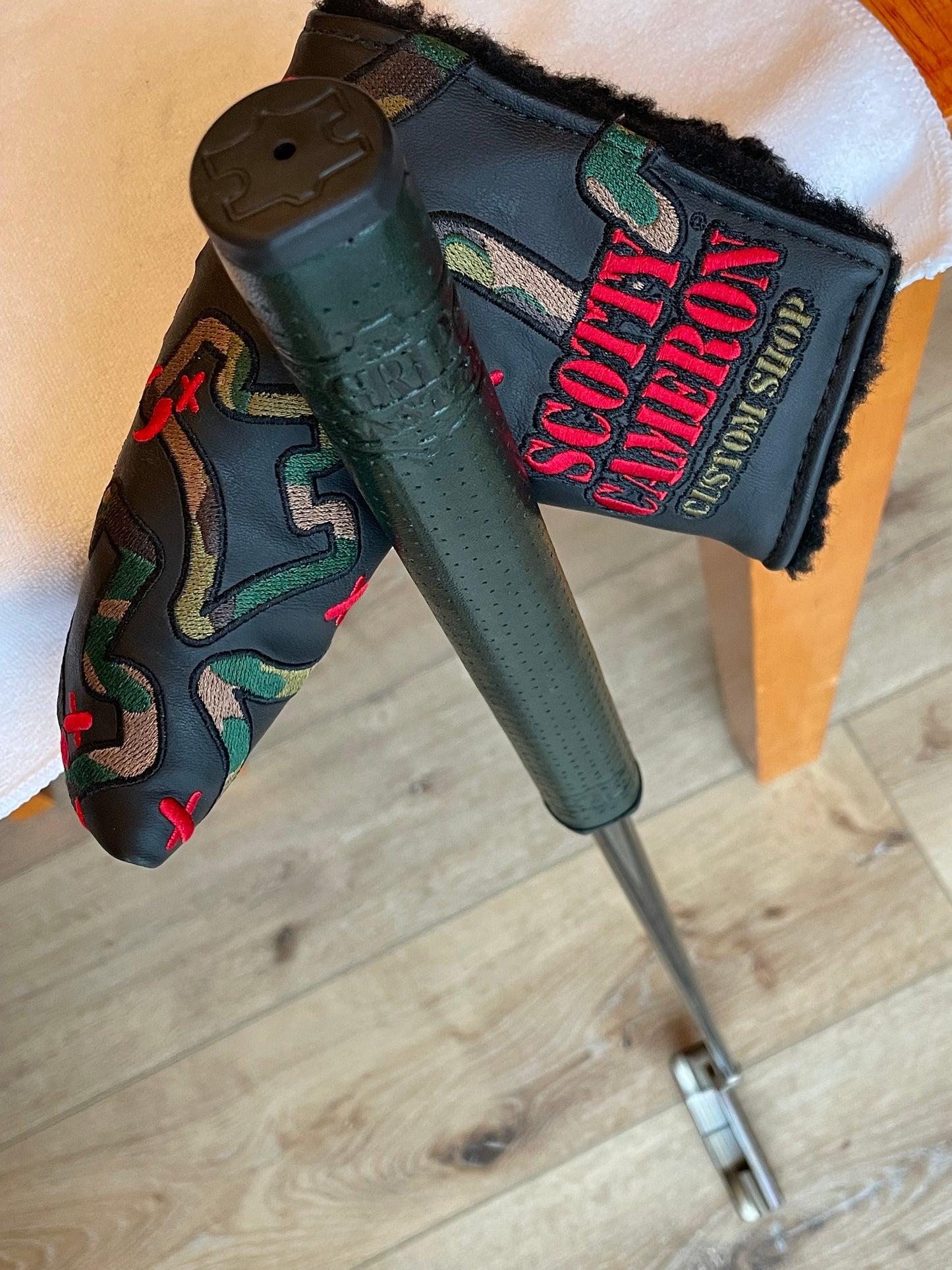 2016 Newport Select -  KBS and Illusive CAMO DOGS Gallery Headcover :) 35"