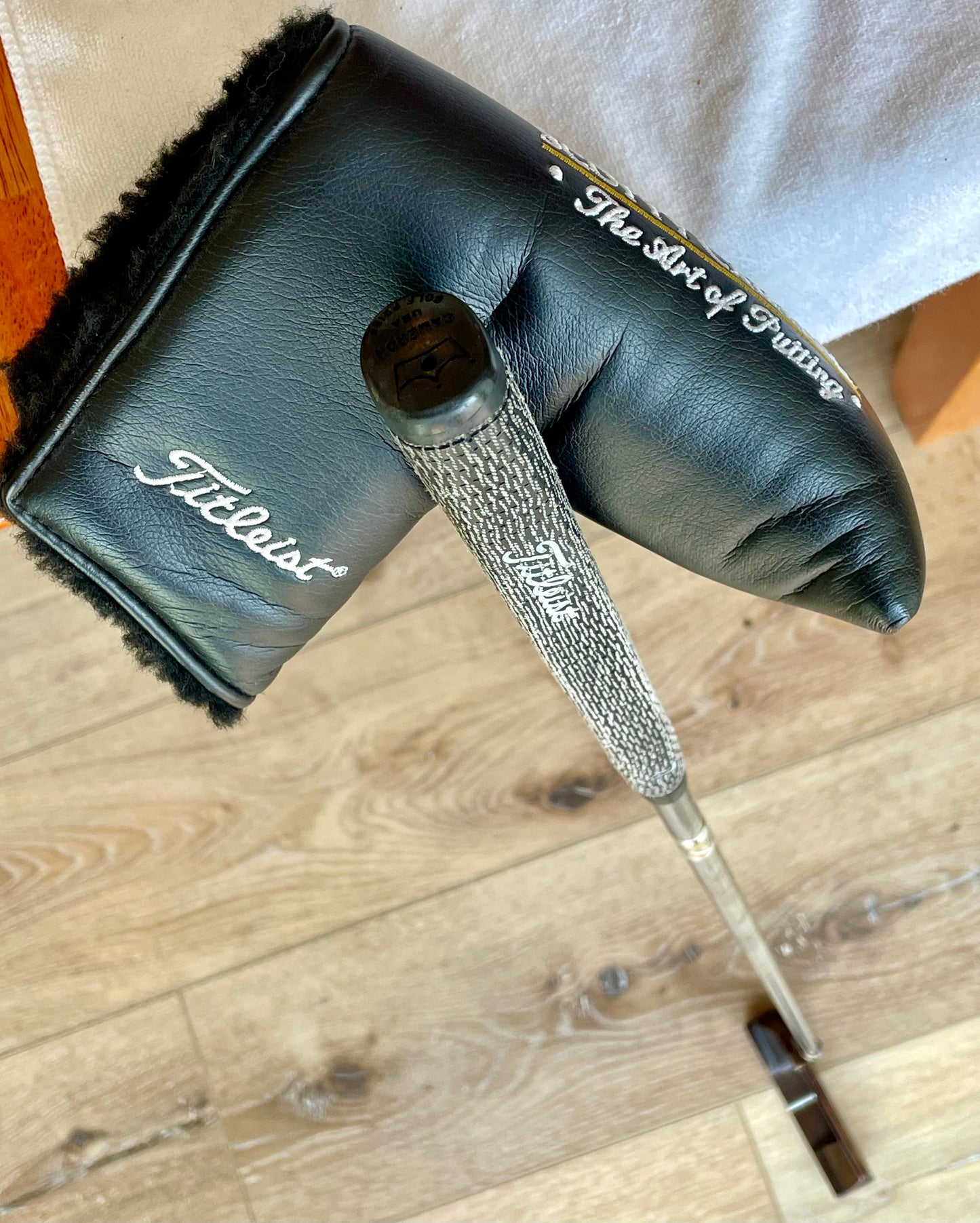 Near Mint - Art of Putting Newport 2 - Original shaft/grip/cover - Collect or play!