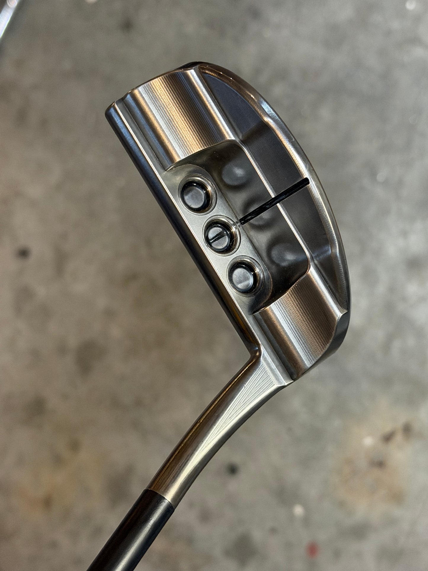 Scotty Cameron Del Mar 34” - murdered out - patina / smoke custom