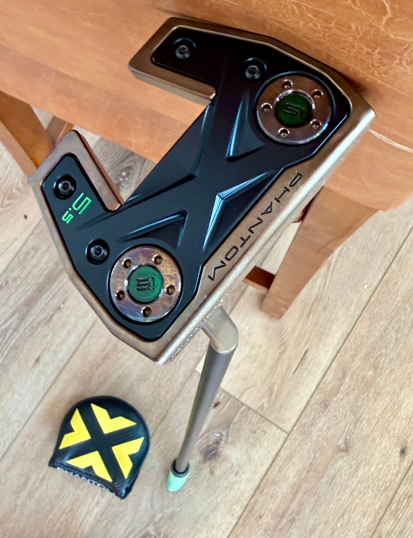 New phantom 5.5 candy green / gripmaster / black shaft 34”