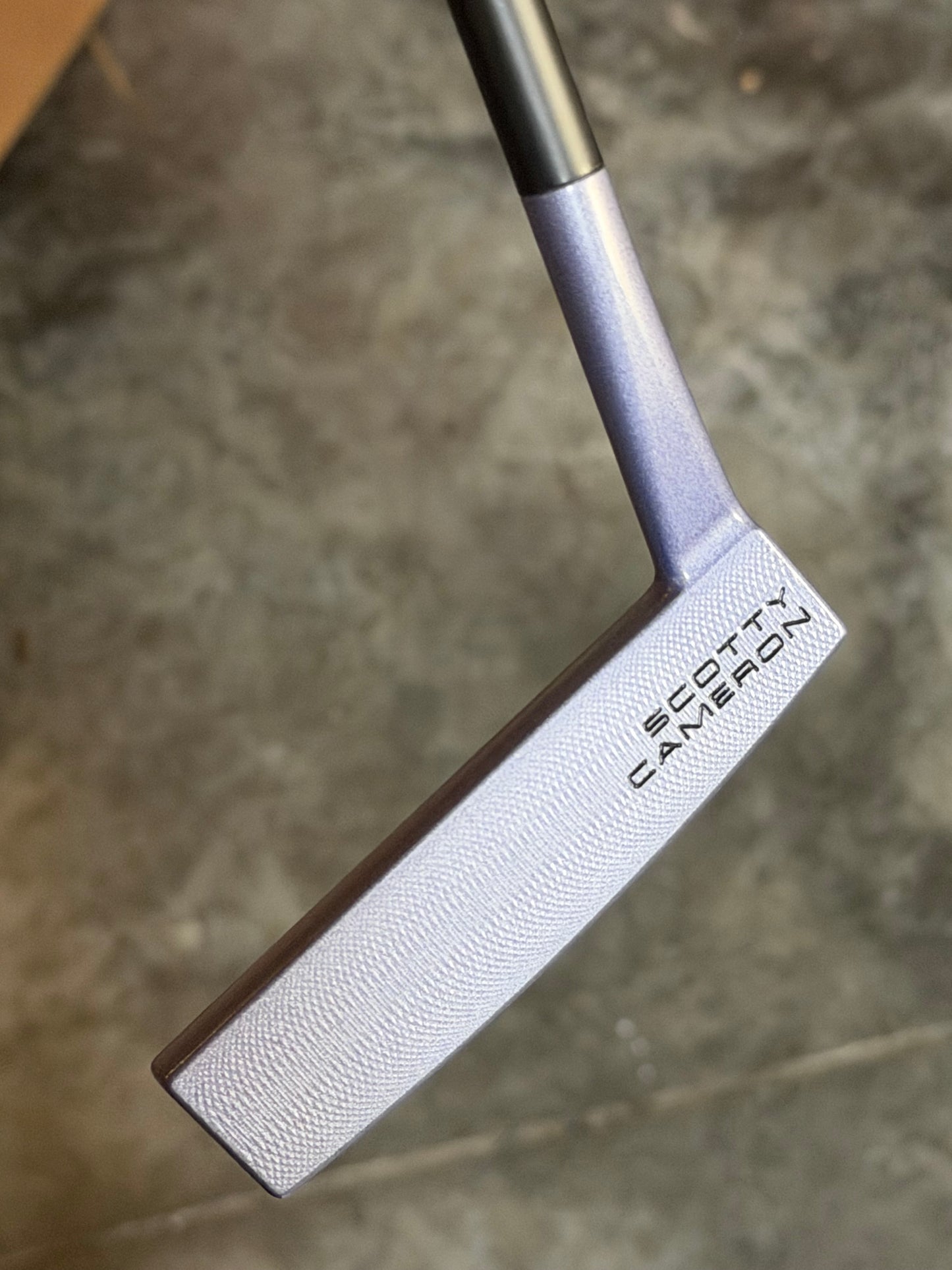 Scotty Cameron Del Mar- crushed orchid / gold 34”
