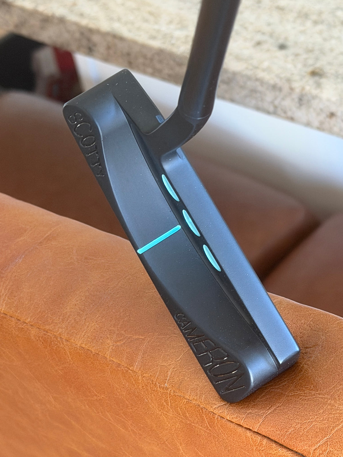 Scotty Cameron Select Laguna 1.5 - black/tiff 34.5” Holly Days