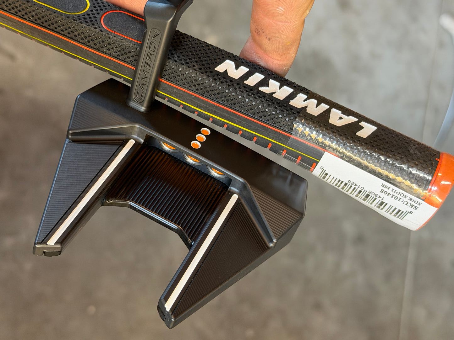 New Phantom 7.2 Scotty Cameron blackout/tangerine custom - grip choice 34.5”
