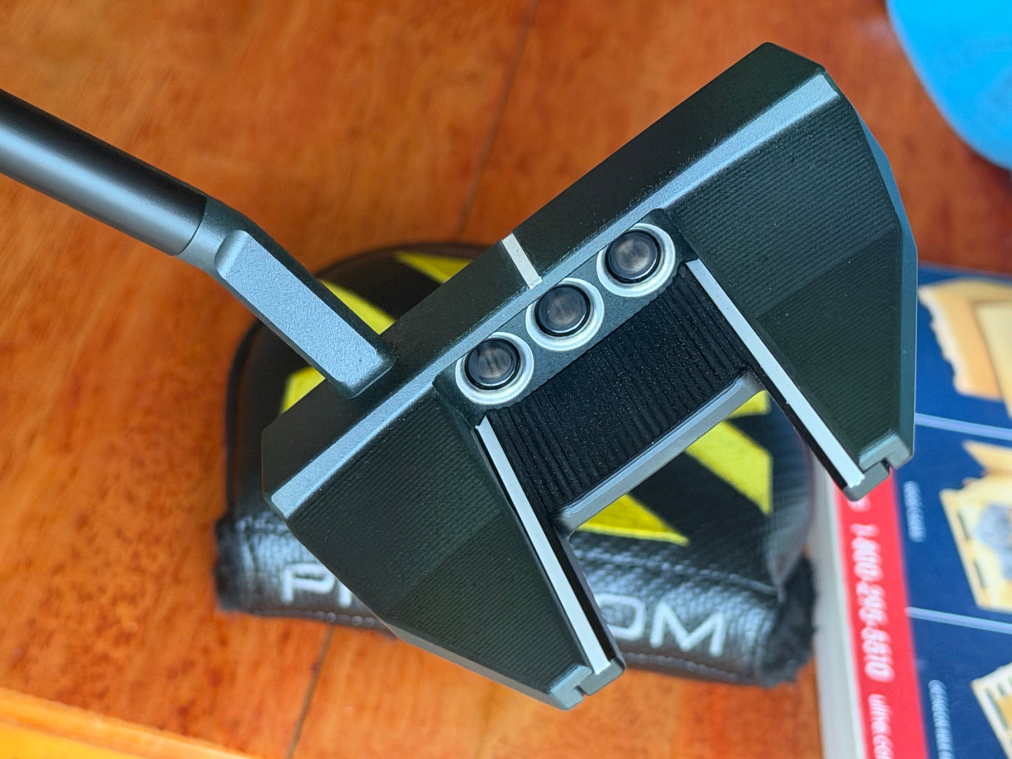 Scotty Cameron phantom x 7.5 eastern front camo / smoke 34”