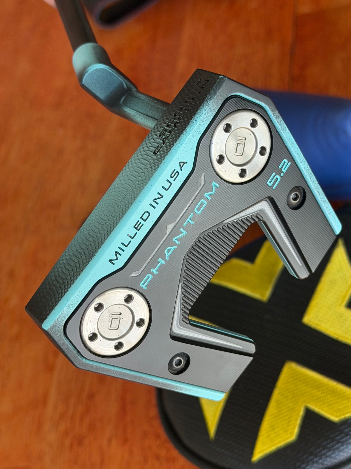 Scotty Cameron Tiffany fade phantom x5.2 - NEW KBS STEALTH - leather 34”