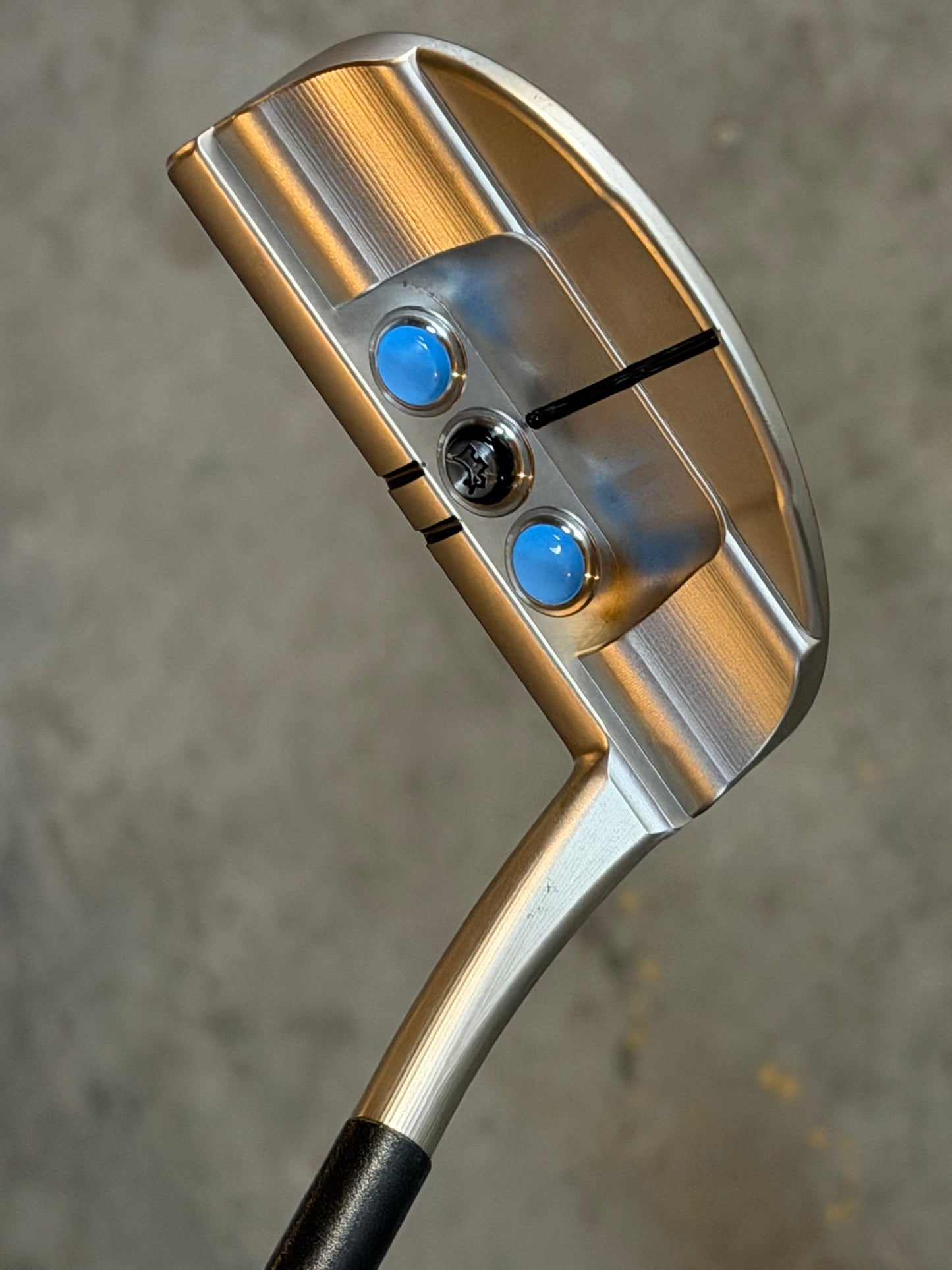 Custom Shop Del Mar / LA SoHo 34” satin/smoke/UNC Blue