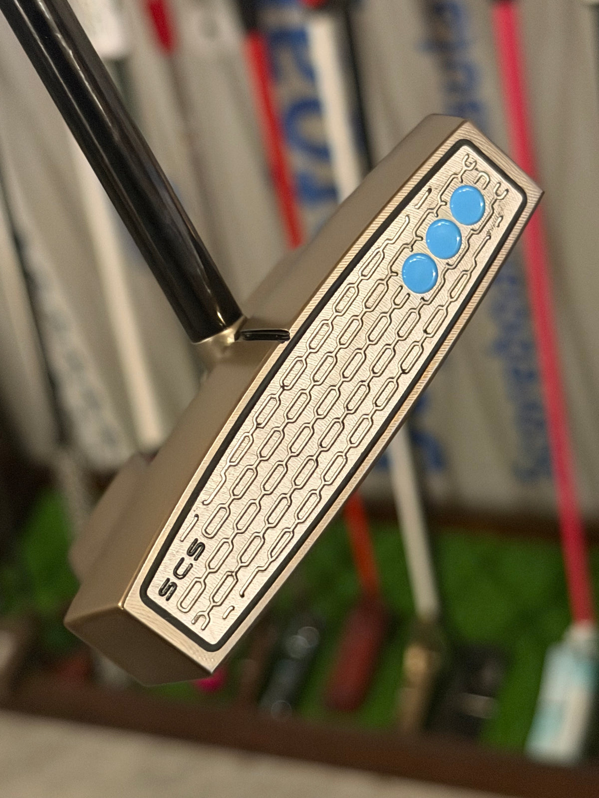 Scotty Cameron 2026 phantom 5 OC Oil Can / UNC Blue Custom 35”