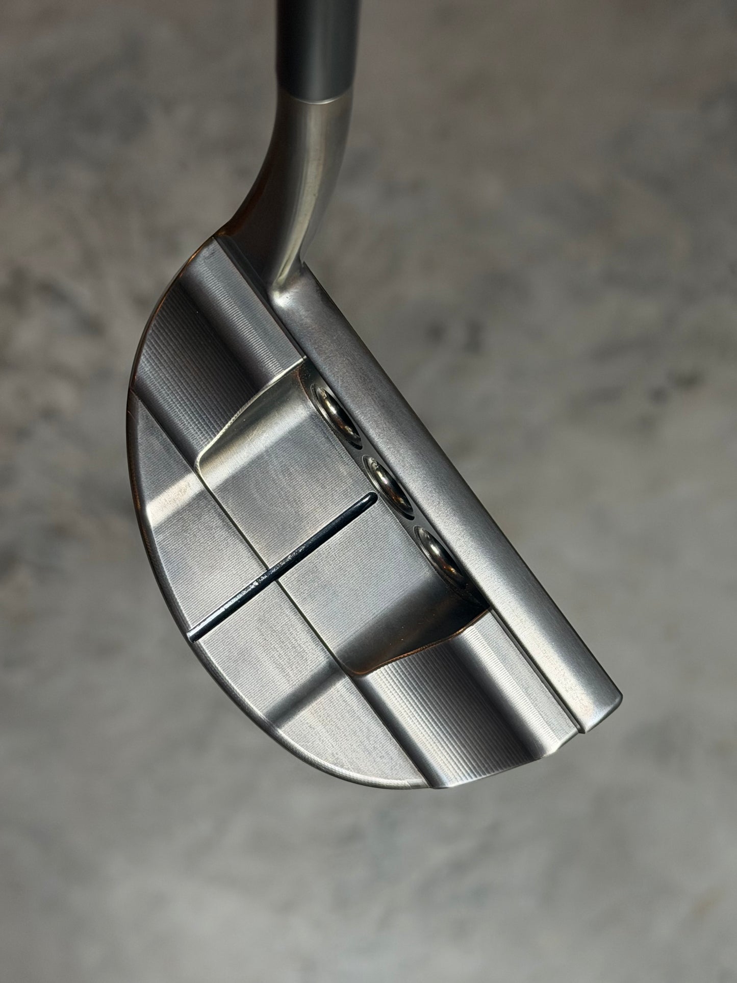 Scotty Cameron Del Mar 34” - murdered out - patina / smoke custom