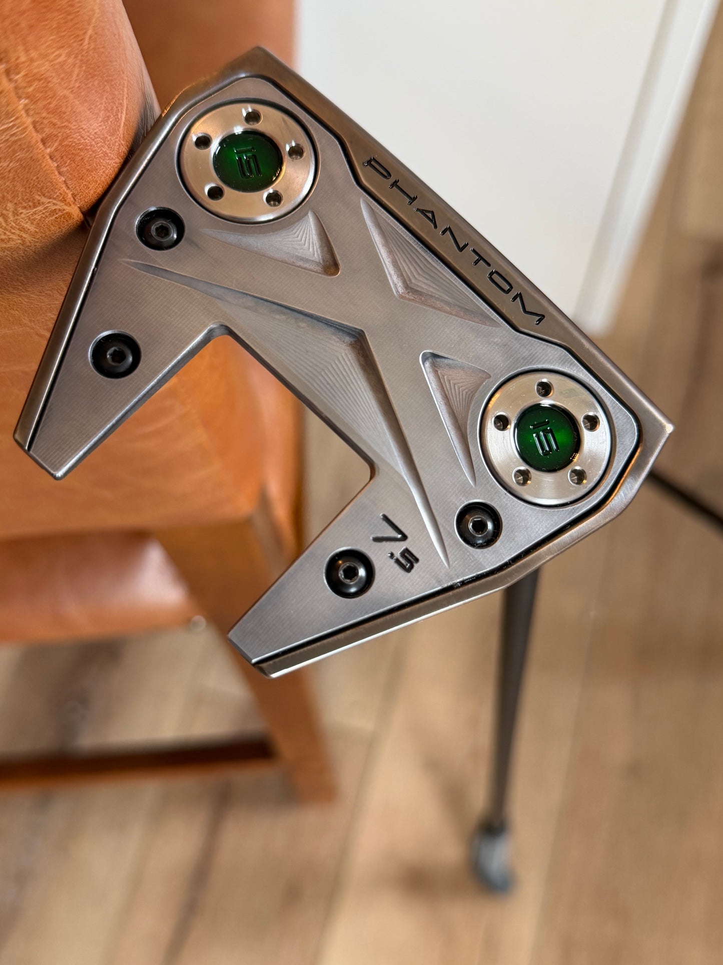 Phantom x7.5 (new) OilCan/aged Satin with candy green 34”