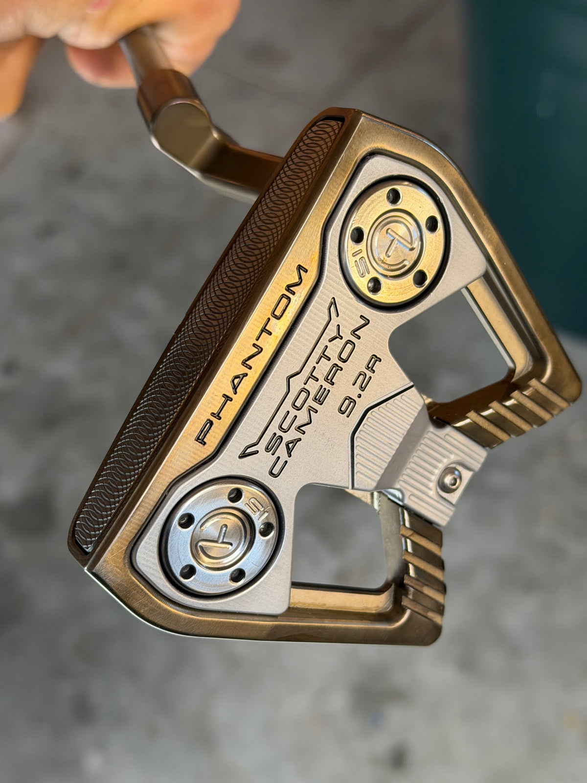 Scotty Cameron phantom 9.2R - KBS Carbon 155g - circle T - garsen 34”