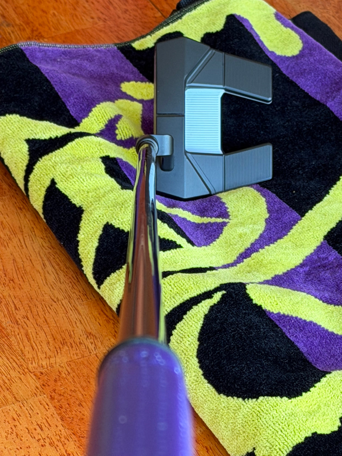 New - Scotty Cameron phantom 5.2 (2026) purple / rainbow KBS 34”