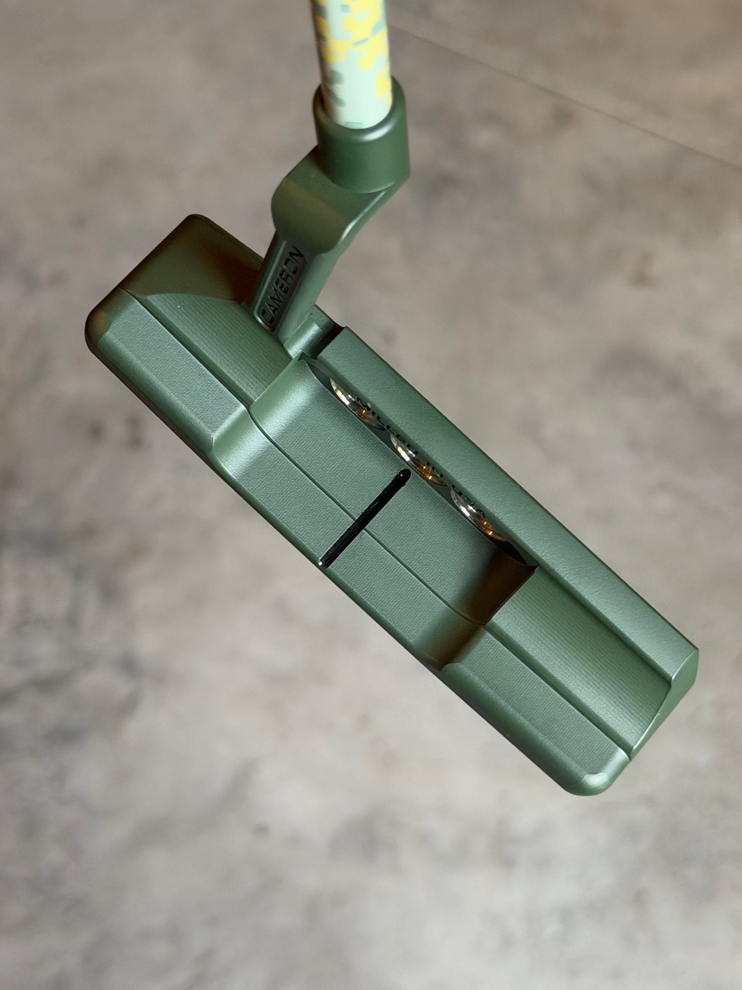 Newport 2 - eastern front / smoke - KBS + leather 34”