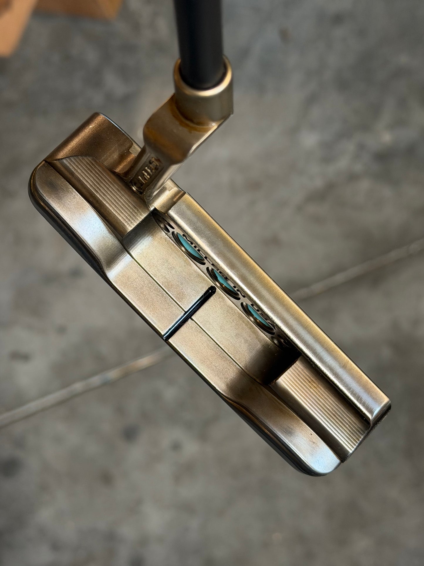Scotty Cameron - studio style Newport - oil can / smooth copper / Tiffany 35”