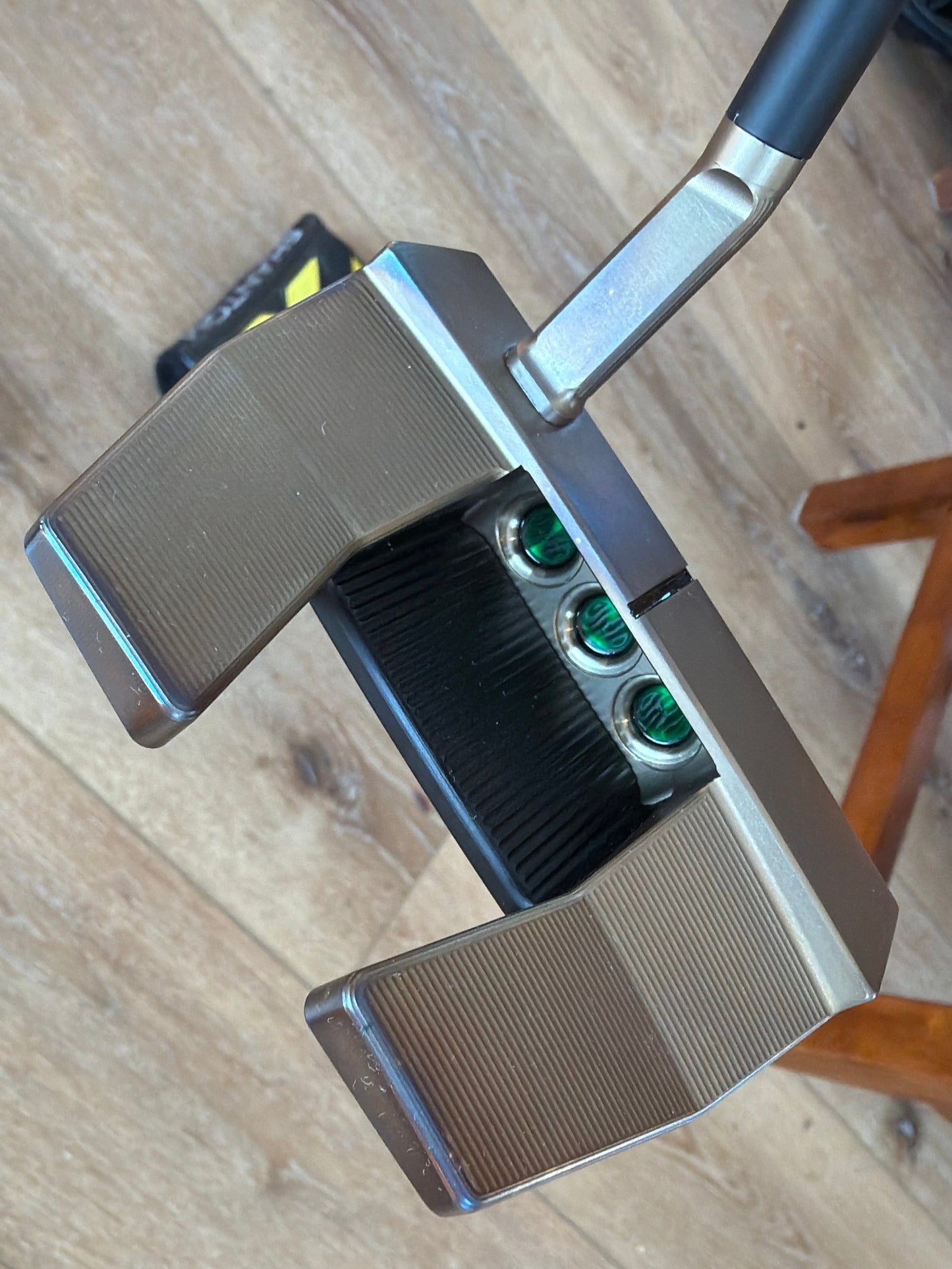 New phantom 5.5 candy green / gripmaster / black shaft 34”