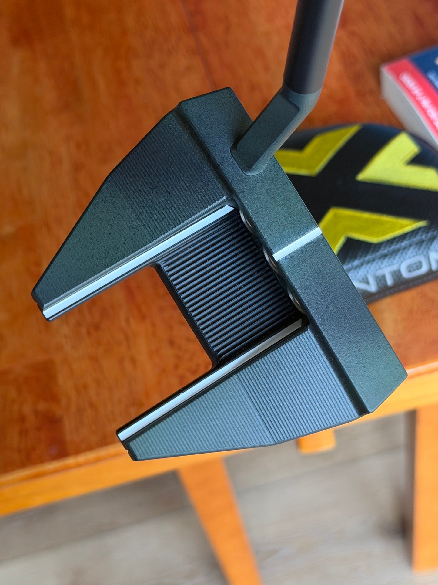 Scotty Cameron phantom x 7.5 eastern front camo / smoke 34”