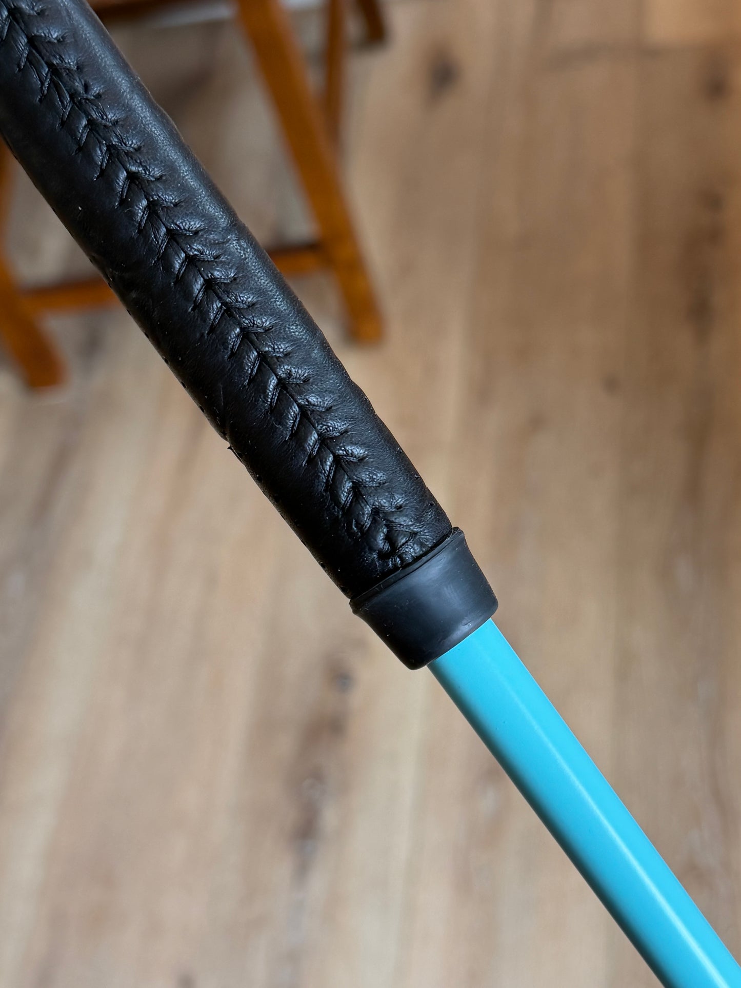 New special select Newport 2.5 Tiffany blue splash / color matched shaft 34”