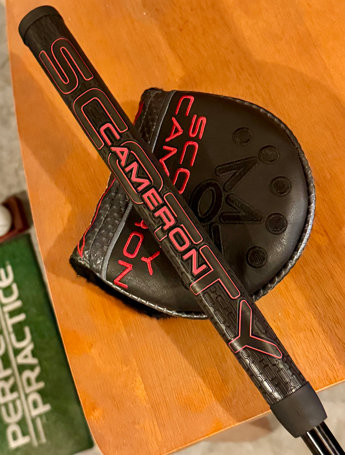 Scotty Cameron 2026 phantom 5 OC Oil Can / UNC Blue Custom 35”