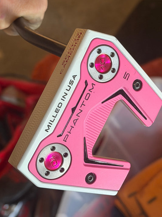 Scotty Cameron White / Candy Pink Phantom x5 x 5 psychedelic matador 35”