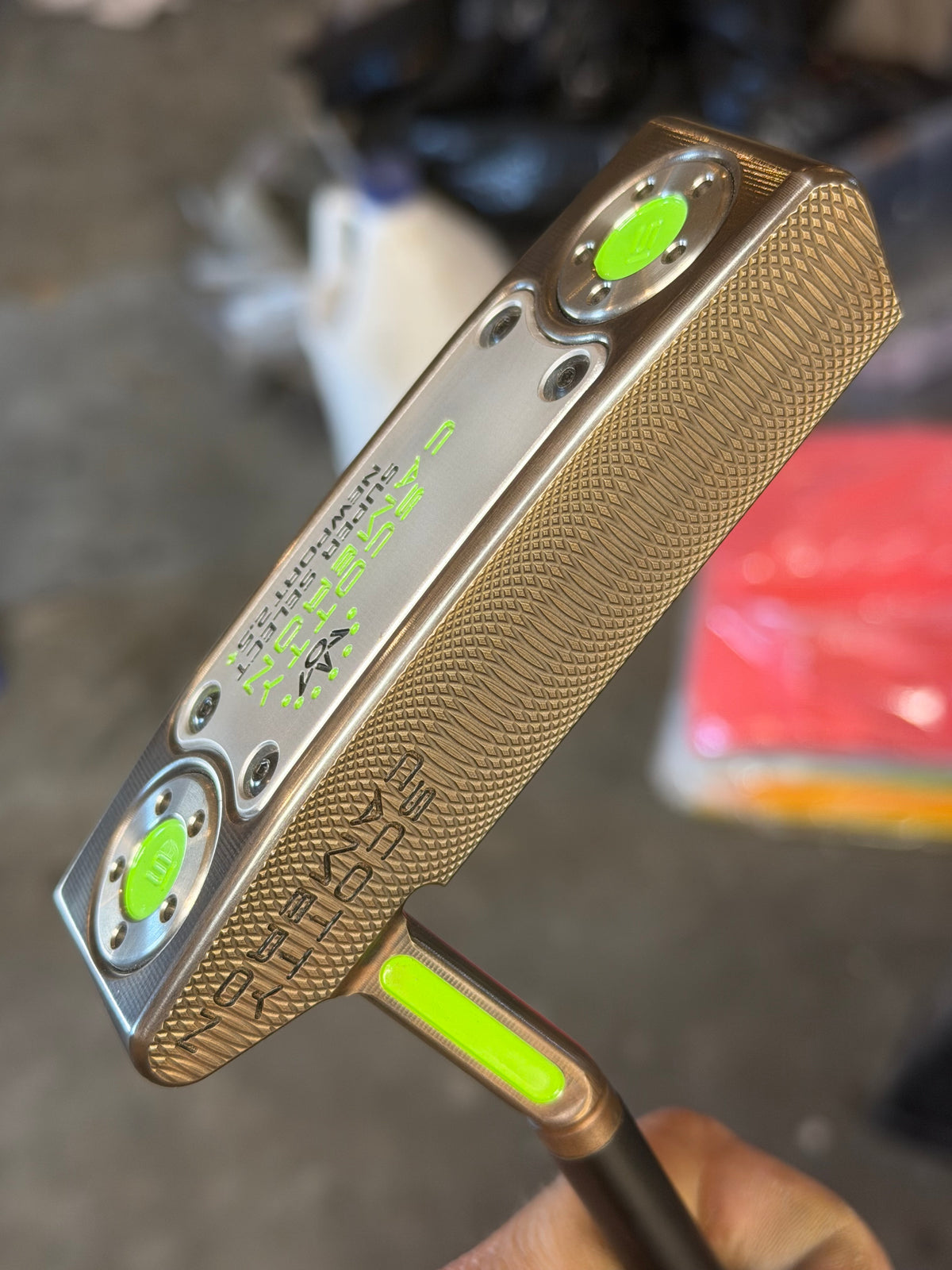 (New) Scotty Cameron Patina super select Newport 2.5 custom lime / leather 34.5”