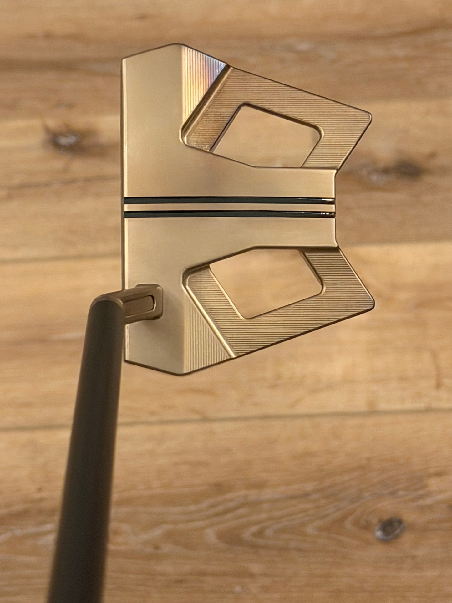 Beautiful torched 2025 phantom x9.5 (mint/new) + candy green + black shaft