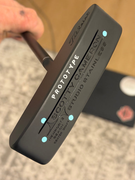 Scotty Cameron prototype Newport 2 center shaft beach + Tiffany/leather 34.5”