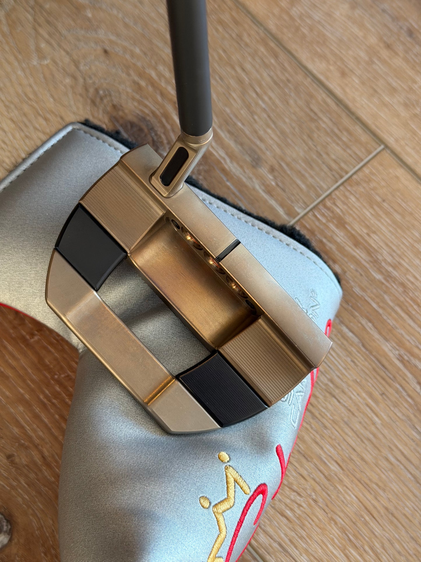 New studio style fastback 1.5 OIL CAN with COPPER milled insert + black shaft @ 34”