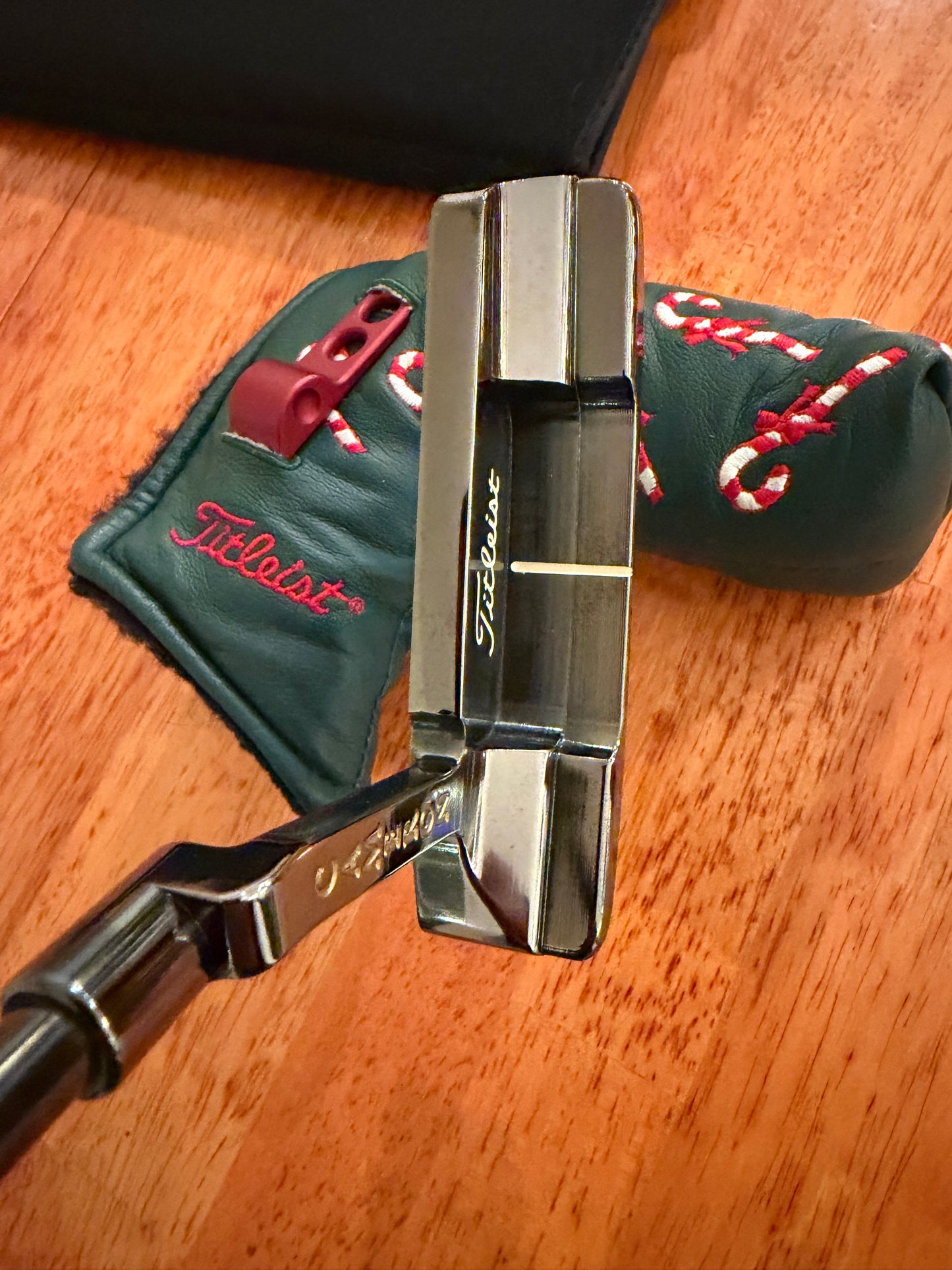 2002 (the first!) holiday limited (black pearl pro platinum Newport) NEW and original :)