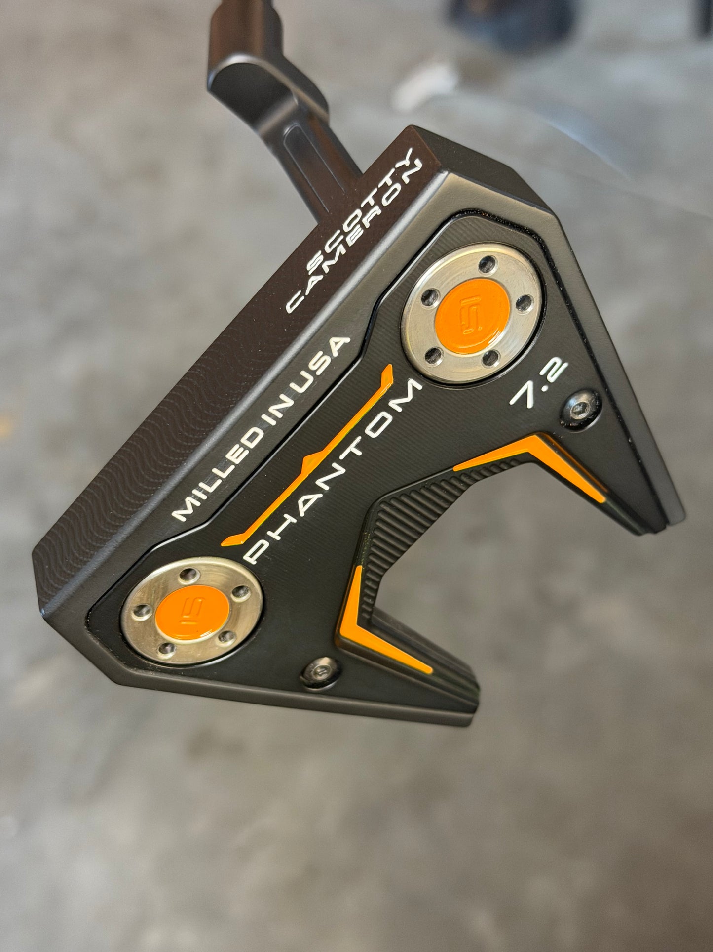 New Phantom 7.2 Scotty Cameron blackout/tangerine custom - grip choice 34.5”