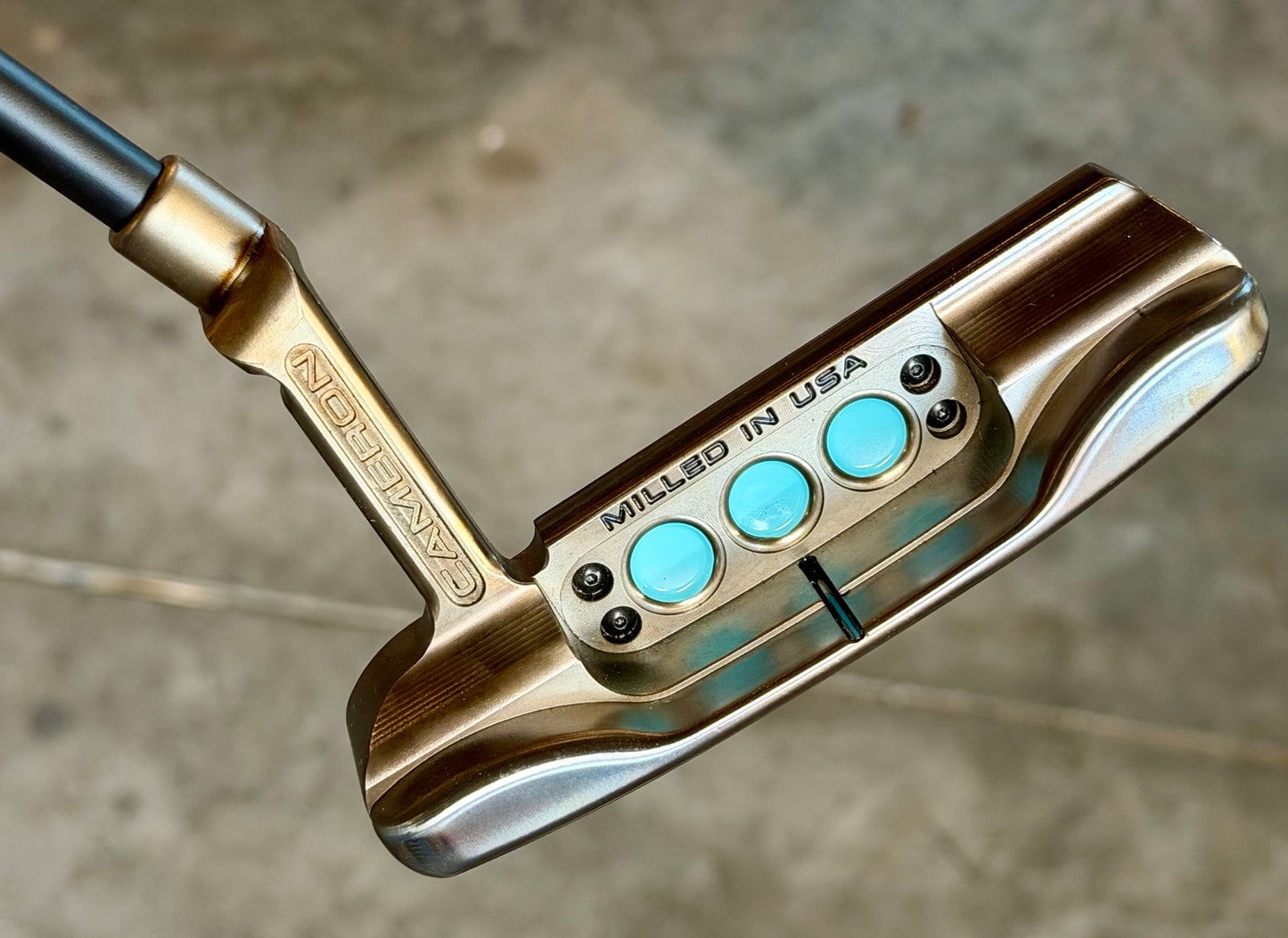 Scotty Cameron - studio style Newport - oil can / smooth copper / Tiffany 35”