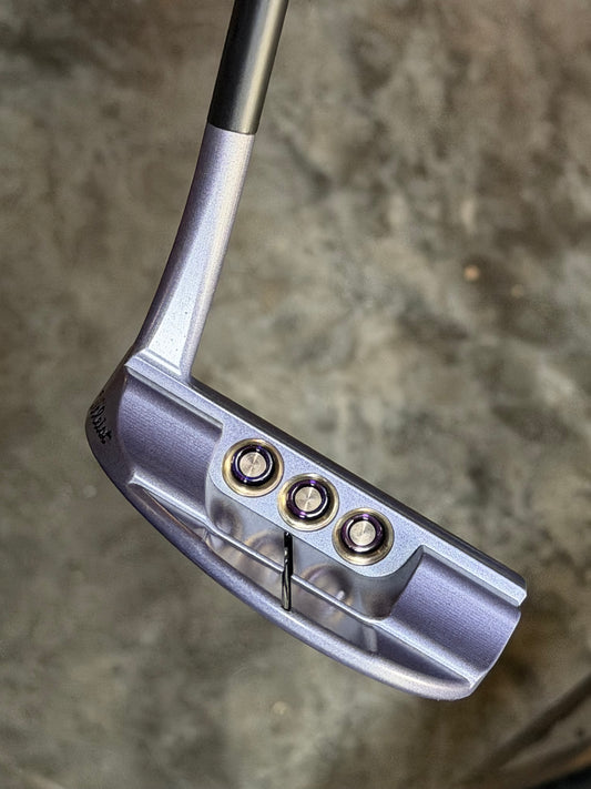 Scotty Cameron Del Mar- crushed orchid / gold 34”