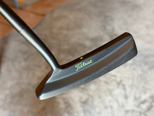 Scotty Cameron Studio Design No. 3 custom black/lime kangaroo 34.5” member HC