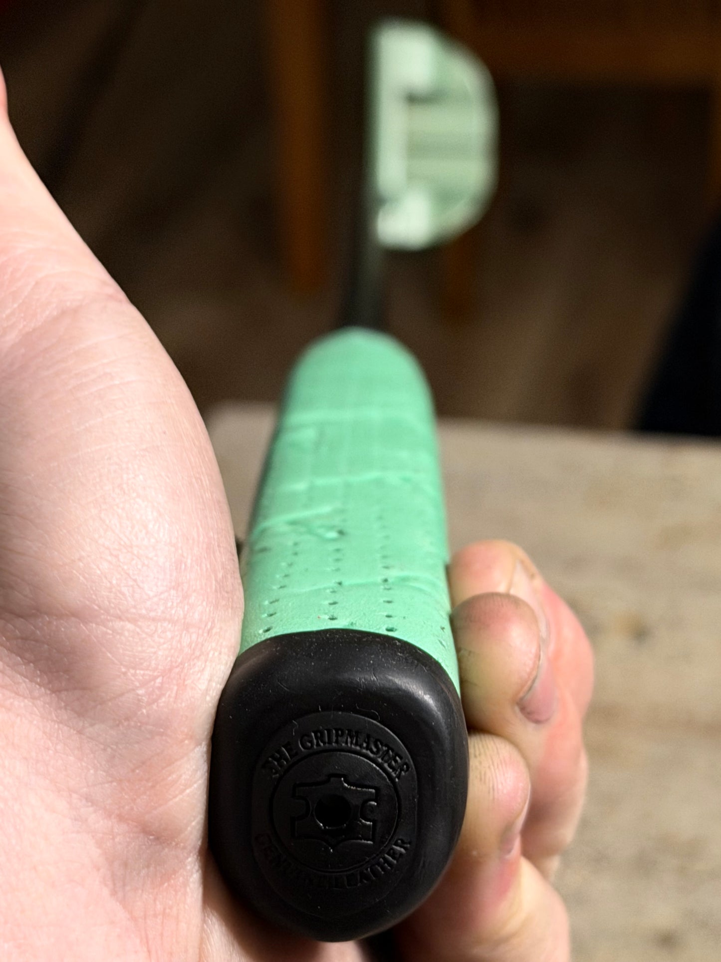 Anodized Green fastback 1.5 (mint) w/ kangaroo + black shaft