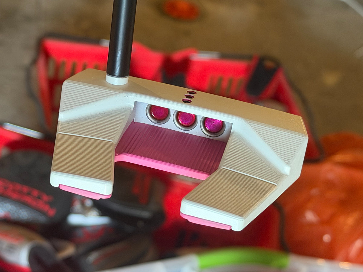 Scotty Cameron White / Candy Pink Phantom x5 x 5 psychedelic matador 35”