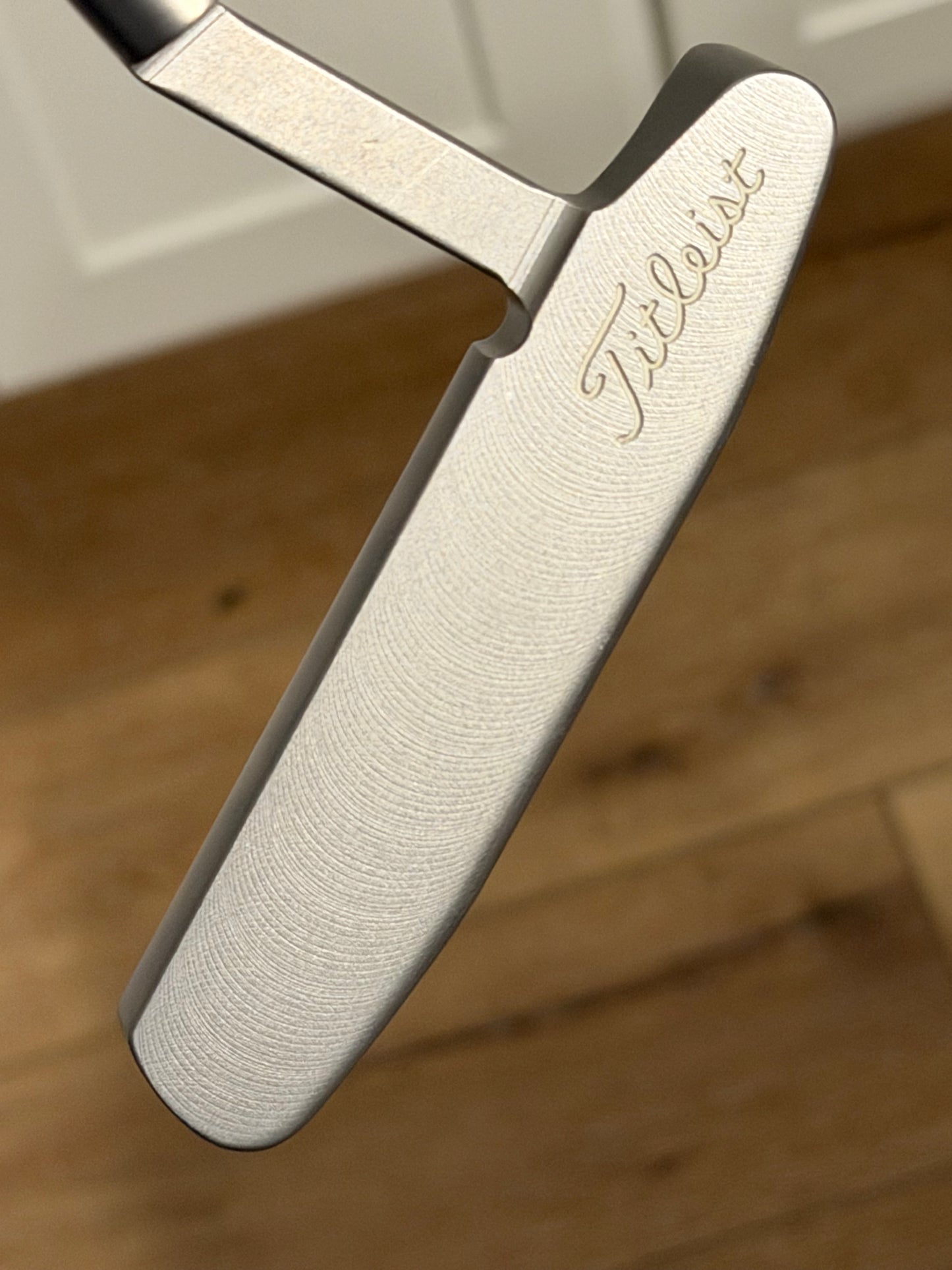 Studio Stainless Newport 2 34/340g - mint original - KBS and mint original cover