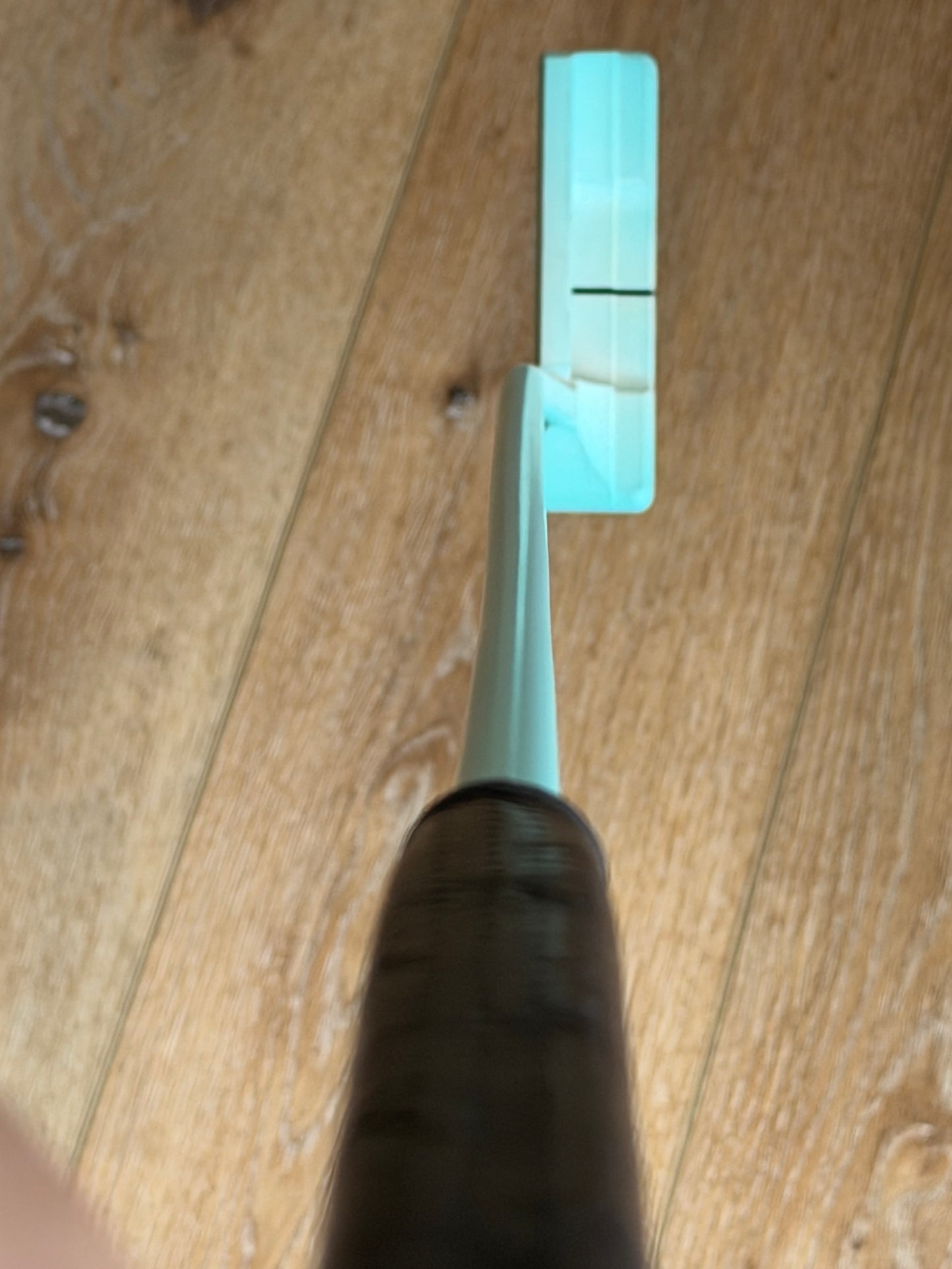 New special select Newport 2.5 Tiffany blue splash / color matched shaft 34”