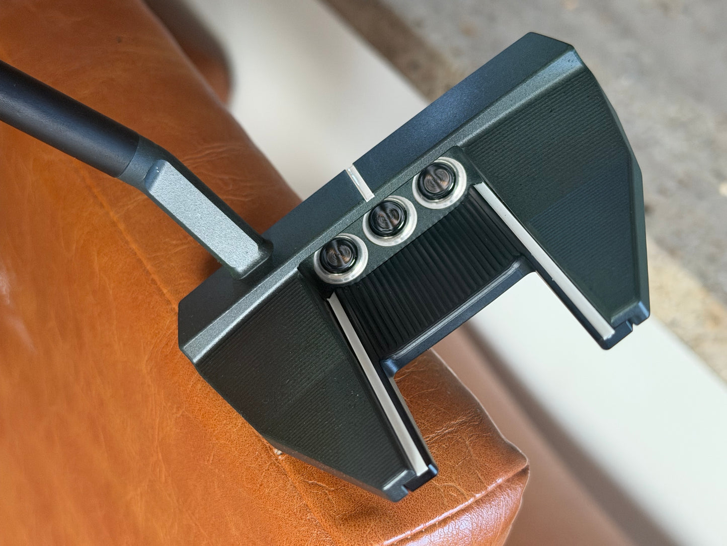 Scotty Cameron phantom x 7.5 eastern front camo / smoke 34”