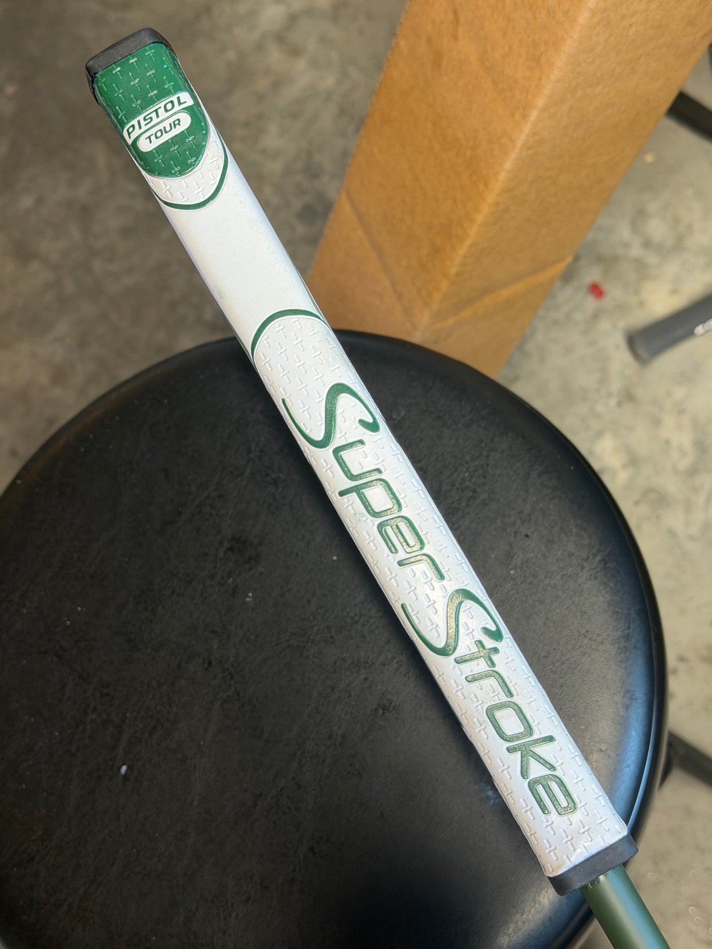 Studio Stainless Newport 2.5 oil can / candy green 35”