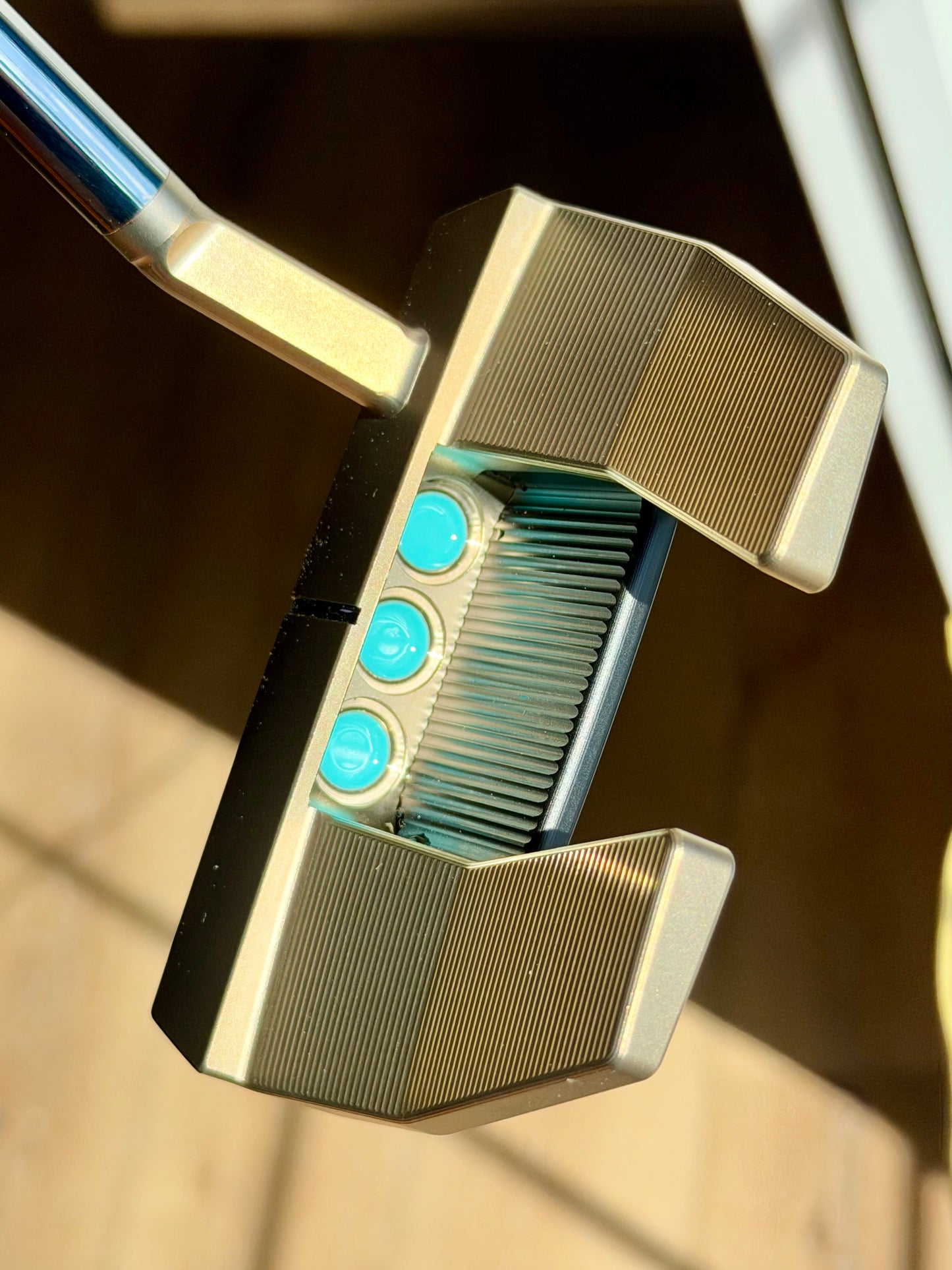 LEFTY Phantom 5.5 (NEW) torch with gloss Tiffany 35”