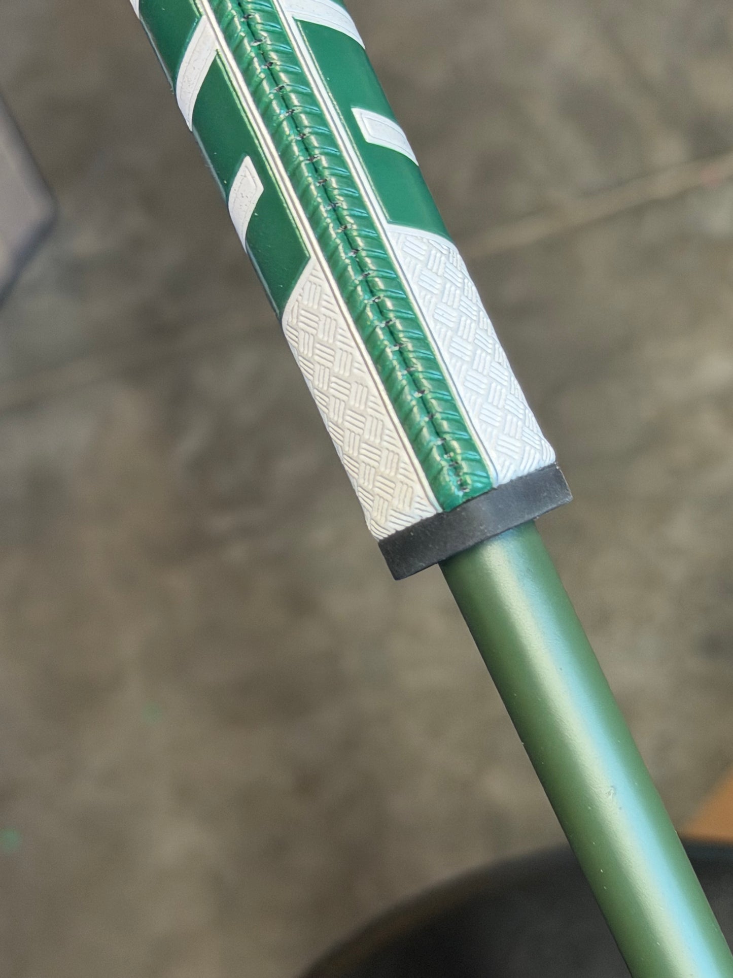 Studio Stainless Newport 2.5 oil can / candy green 35”