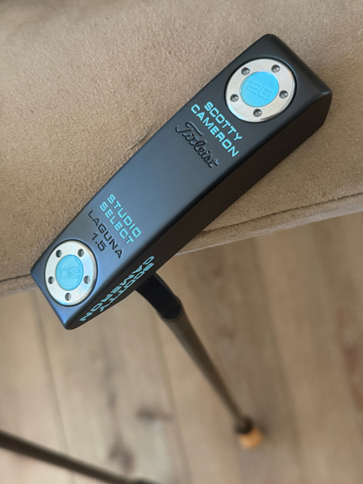 Scotty Cameron Select Laguna 1.5 - black/tiff 34.5” Holly Days