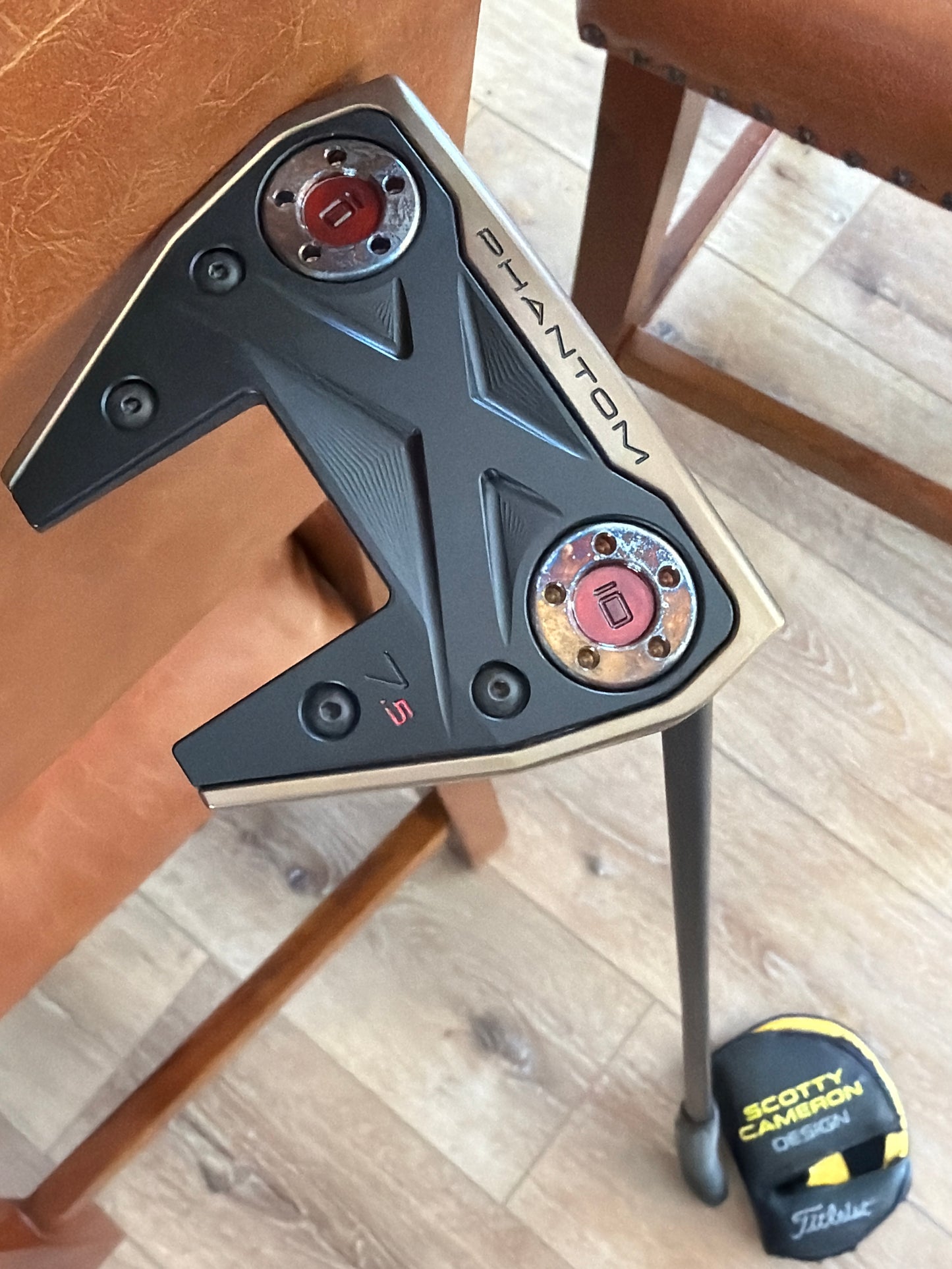 Torched twice - phantom x7.5 - totally repainted / candy red + black shaft 35”