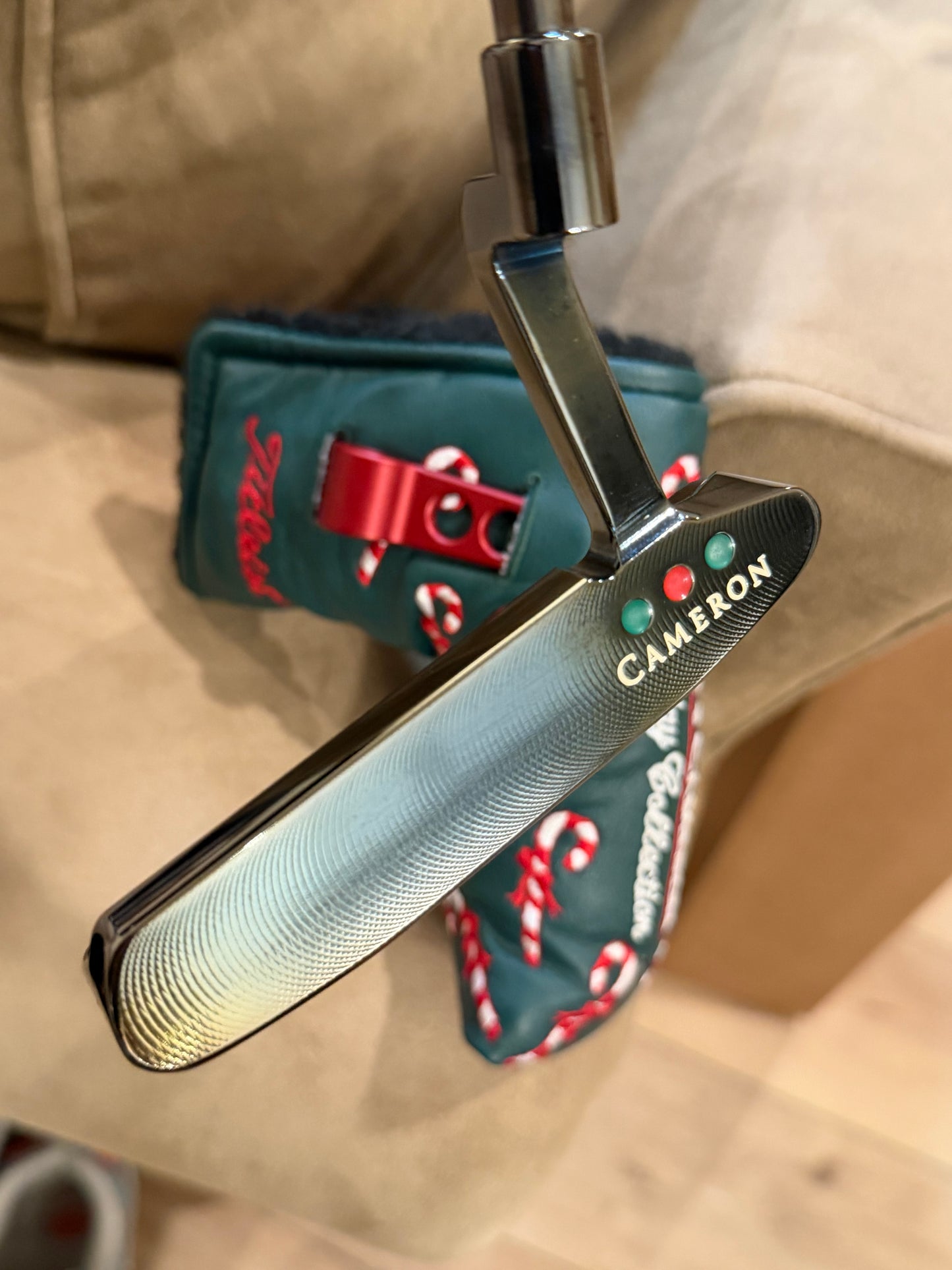 2002 (the first!) holiday limited (black pearl pro platinum Newport) NEW and original :)